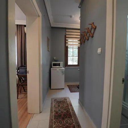 Topkapi Apartment